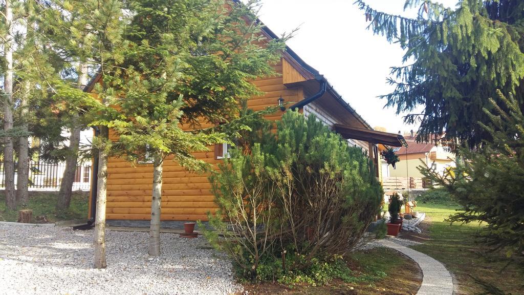 Liptovska Chata Pri Potoku Липтовски-Микулаш Экстерьер фото