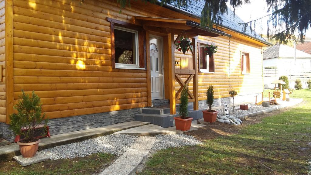 Liptovska Chata Pri Potoku Липтовски-Микулаш Экстерьер фото