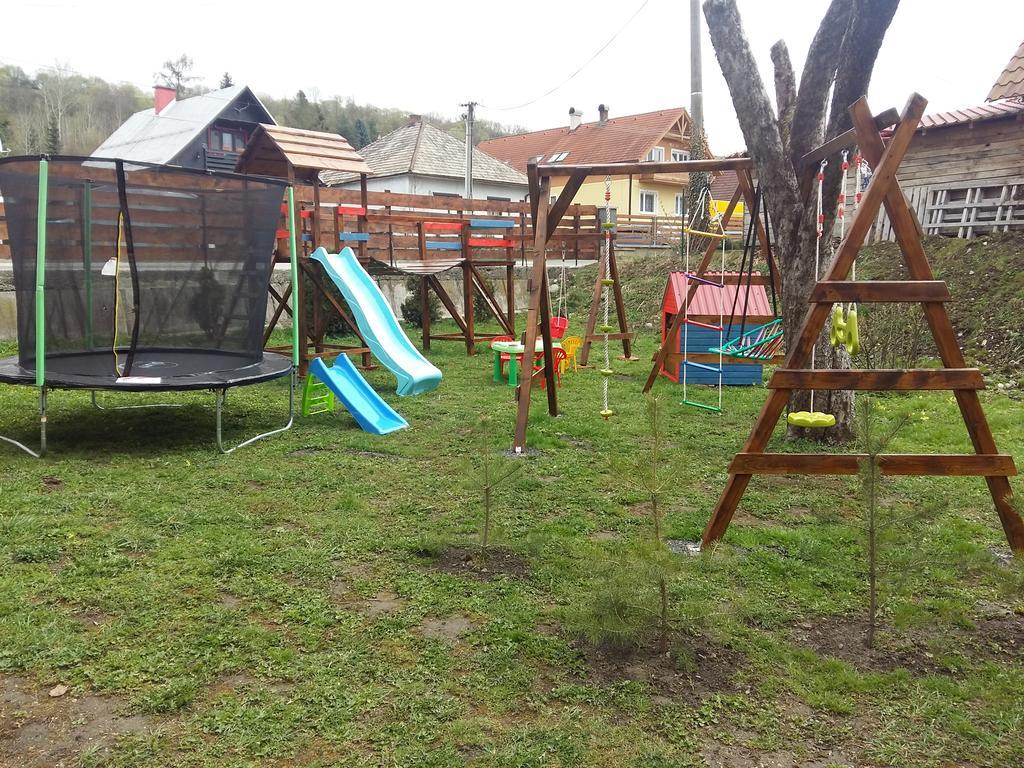 Liptovska Chata Pri Potoku Липтовски-Микулаш Экстерьер фото